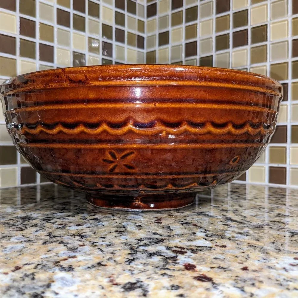 Marcrest Daisy Dot Ovenproof Stoneware Bowl, 10 inches, 1960s